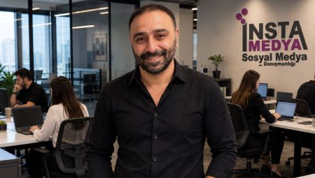  Uğur İşleyen “Artık İşletmelerin En Büyük Şubesi İnternet Oldu”